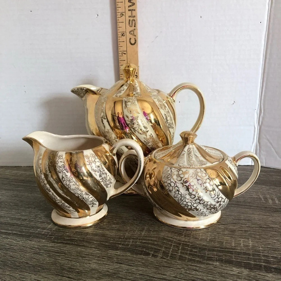 1940s  Sadler England Gold Chintz Swirl Tea Set - Picture 10 of 13